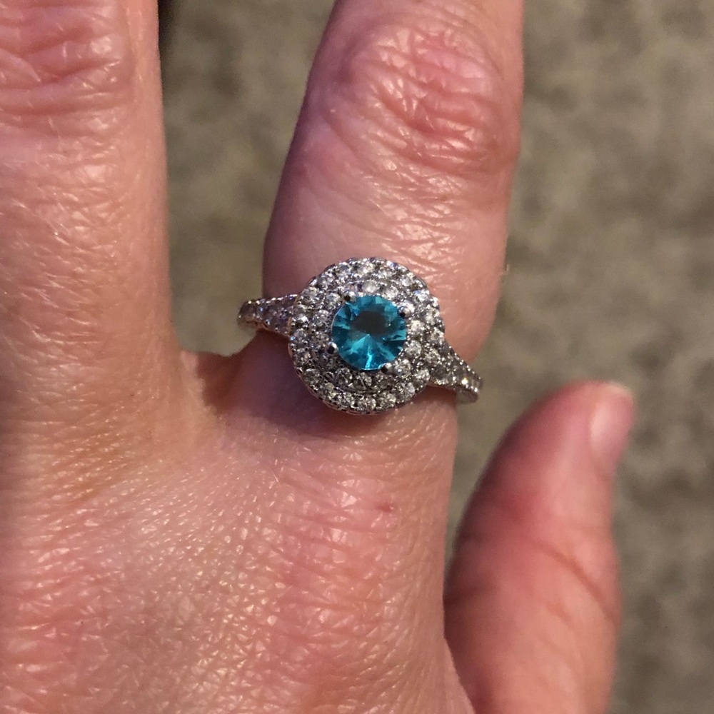 Fragrant Jewels blue Halo Ring